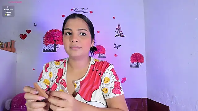 Leyacopper  online show from February 11, 2026, 12:15 am