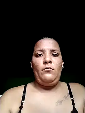 Snapshot of dan_sandy chatting on October 28, 2025, 10:23 pm dan sandy online show from October 28, 2025, 10:23 pm