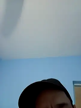 Snapshot of Kruguerdevil chatting on October 28, 2025, 3:14 pm Kruguerdevil online show from October 28, 2025, 3:14 pm