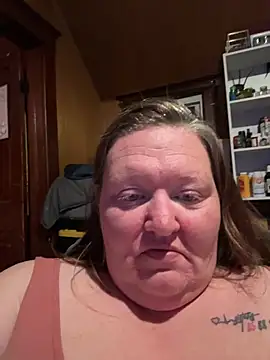 Snapshot of cuteandsassy85 chatting on October 26, 2025, 12:16 am cuteandsassy85 online show from October 26, 2025, 12:16 am