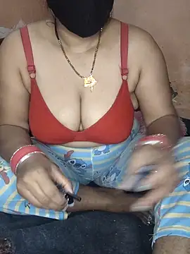 CUTE-GIRL-1 online show from November 27, 2025, 4:25 am