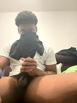 Snapshot of MetalFable chatting on October 30, 2025, 4:47 am MetalFable online show from October 30, 2025, 4:47 am