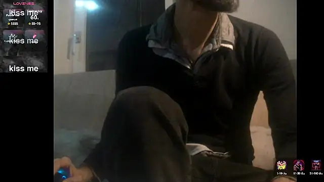 Snapshot of Ash59055 chatting on February 2, 2026, 6:50 pm Ash59055 online show from February 2, 2026, 6:50 pm