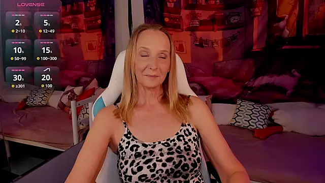 Snapshot of ScarlettPalmer chatting on May 20, 2026, 10:54 am ScarlettPalmer online show from May 20, 2026, 10:54 am