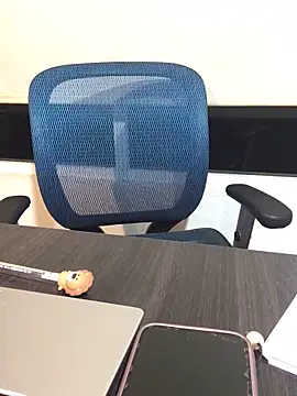 Evil kitty6 online show from December 5, 2025, 2:42 am