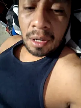 Snapshot of sanz957 chatting on February 8, 2026, 3:43 am sanz957 online show from February 8, 2026, 3:43 am