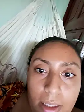 Snapshot of Zigladia_Oficial chatting on October 27, 2025, 7:07 pm Zigladia Oficial online show from October 27, 2025, 7:07 pm