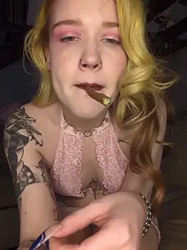 mattiethebaddieee online show from February 5, 2026, 2:05 am