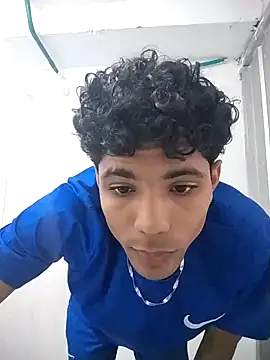 Snapshot of Alex_Sweeting chatting on March 25, 2026, 9:21 pm Alex Sweeting online show from March 25, 2026, 9:21 pm