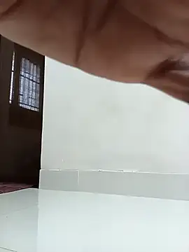 Snapshot of fridaynight567 chatting on October 27, 2025, 7:12 am fridaynight567 online show from October 27, 2025, 7:12 am