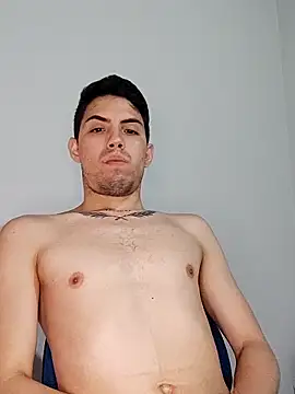 Snapshot of willexer chatting on October 27, 2025, 6:17 am willexer online show from October 27, 2025, 6:17 am