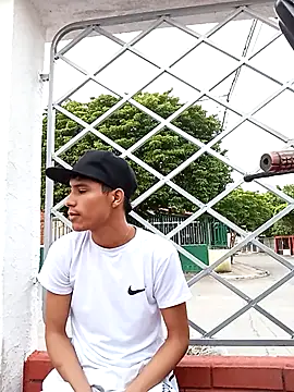 damian fort1 online show from October 31, 2025, 10:49 am