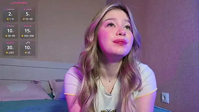 Snapshot of pawsclawss chatting on February 28, 2026, 6:14 am pawsclawss online show from February 28, 2026, 6:14 am