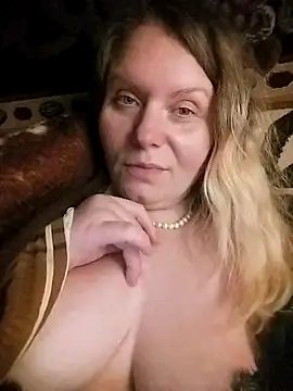 Lana-murr online show from February 1, 2026, 7:56 pm