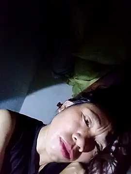 bella-la online show from November 8, 2025, 10:52 pm