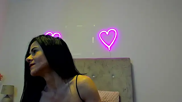 Snapshot of brianaflynt chatting on January 31, 2026, 7:56 pm brianaflynt online show from January 31, 2026, 7:56 pm