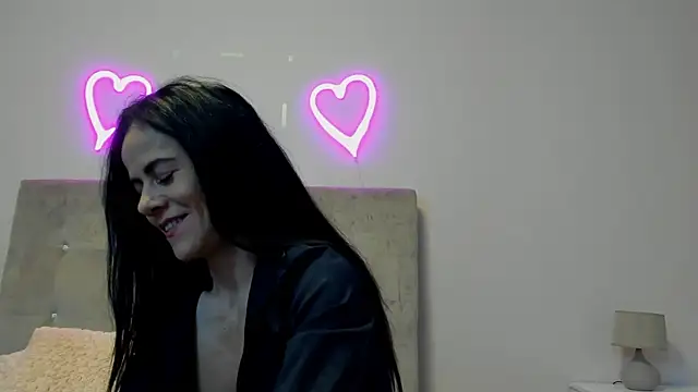 Snapshot of brianaflynt chatting on February 7, 2026, 7:28 pm brianaflynt online show from February 7, 2026, 7:28 pm