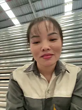 Snapshot of Night_owl111 chatting on October 30, 2025, 5:09 am Night owl111 online show from October 30, 2025, 5:09 am