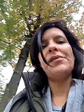 Piediniecollant online show from November 15, 2025, 6:55 am