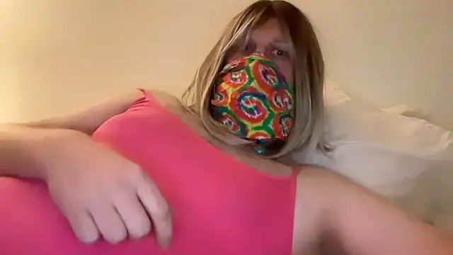 Snapshot of RebeccaNikky chatting on October 27, 2025, 3:27 pm RebeccaNikky online show from October 27, 2025, 3:27 pm