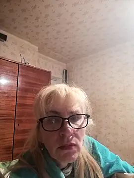 Georgette466 online show from May 1, 2026, 3:27 pm