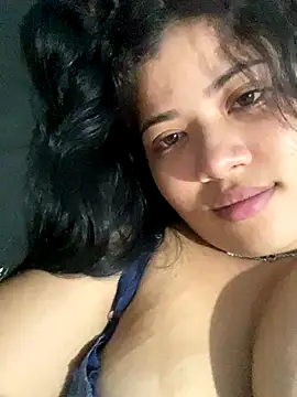 morenahhwy online show from November 10, 2025, 4:55 am