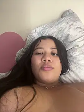 Snapshot of morenahhwy chatting on March 8, 2026, 2:48 am morenahhwy online show from March 8, 2026, 2:48 am