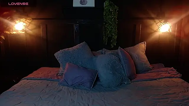 Snapshot of Noah__20 chatting on October 30, 2025, 1:18 am Noah  20 online show from October 30, 2025, 1:18 am