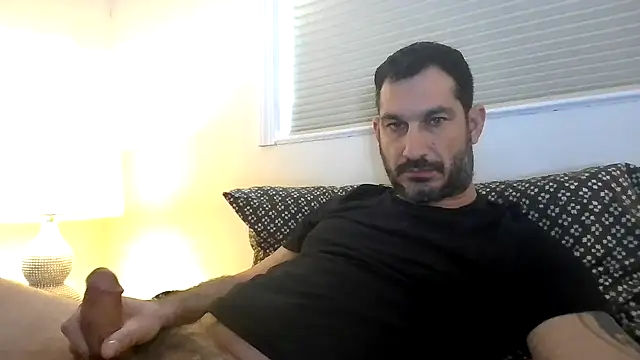 ckraiders84 online show from December 3, 2025, 8:51 pm