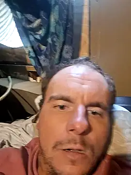 mommiesboy0903 online show from October 27, 2025, 6:56 pm