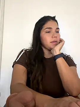 paucharr12 online show from November 13, 2025, 2:21 am