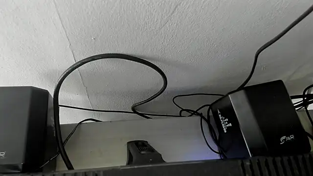 Maximiliano Khalil online show from November 3, 2025, 7:59 pm