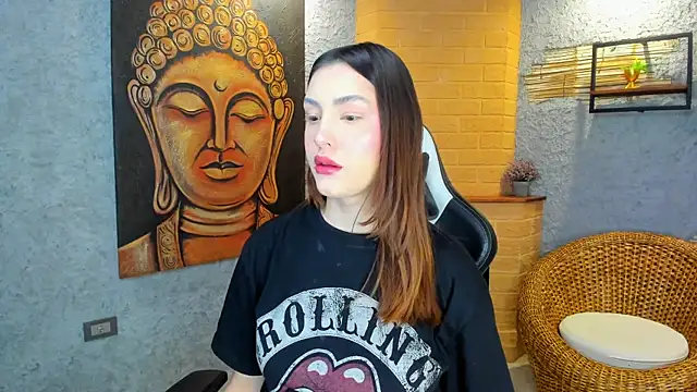 DakotaRussell  online show from November 8, 2025, 10:59 am