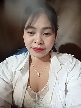 Bamboo-niee123 online show from December 20, 2025, 3:19 pm