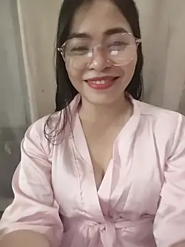 Bamboo-niee123 online show from May 18, 2026, 1:24 am