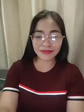 Bamboo-niee123 online show from May 19, 2026, 1:56 am