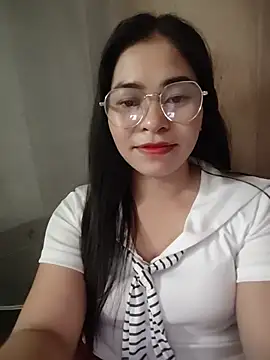 Bamboo-niee123 online show from May 20, 2026, 4:51 am