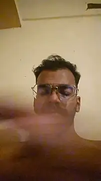 Snapshot of nithinrr chatting on October 31, 2025, 6:31 pm nithinrr online show from October 31, 2025, 6:31 pm