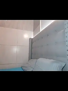 Hairy ptt online show from November 9, 2025, 3:43 pm