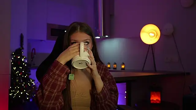 Cleose online show from January 7, 2026, 7:55 am