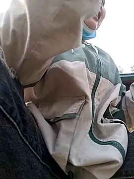 yoyo-mi online show from March 3, 2026, 1:45 am