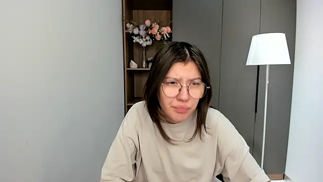 Snapshot of VickieChantos chatting on October 30, 2025, 5:09 am VickieChantos online show from October 30, 2025, 5:09 am