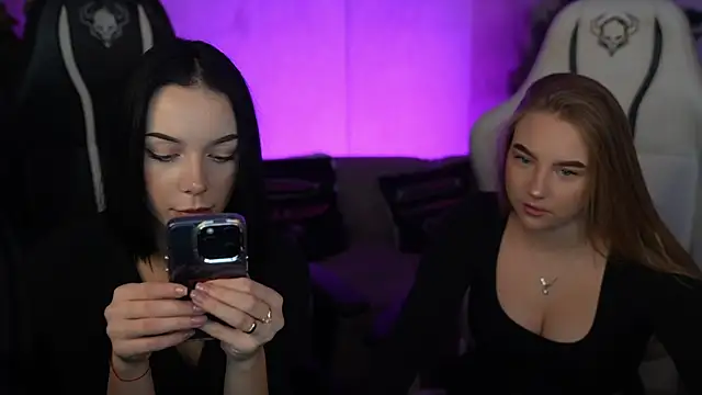 Ariella Star online show from November 27, 2025, 8:27 am