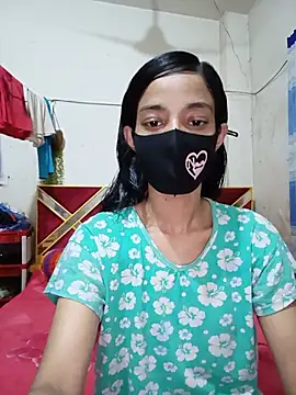 Green LaDY66 online show from June 6, 2026, 4:44 pm