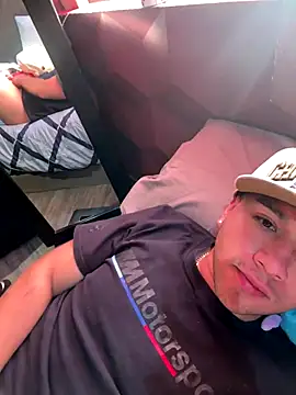 Snapshot of Bbydaddy_0 chatting on October 28, 2025, 1:58 pm Bbydaddy 0 online show from October 28, 2025, 1:58 pm