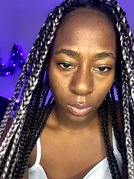 Snapshot of milarain chatting on December 15, 2025, 7:56 am milarain online show from December 15, 2025, 7:56 am