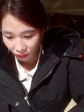 Snapshot of HGiasexy69 chatting on December 17, 2025, 2:50 am HGiasexy69 online show from December 17, 2025, 2:50 am