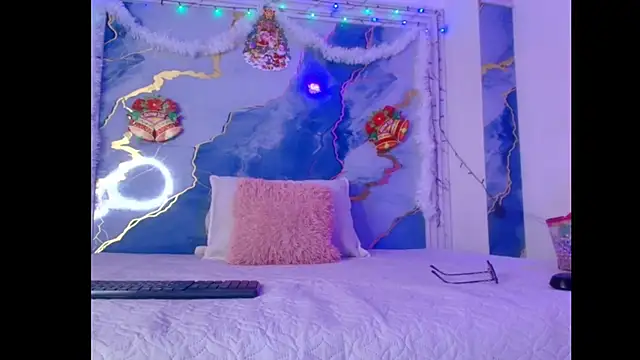 Girls from medellin online show from December 17, 2025, 3:12 am