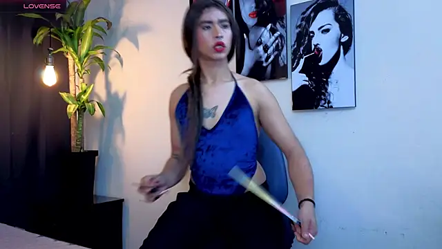 Flor Gil online show from November 11, 2025, 3:50 am