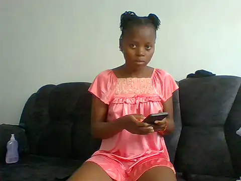Snapshot of Spicyit2 chatting on May 26, 2026, 10:44 am Spicyit2 online show from May 26, 2026, 10:44 am